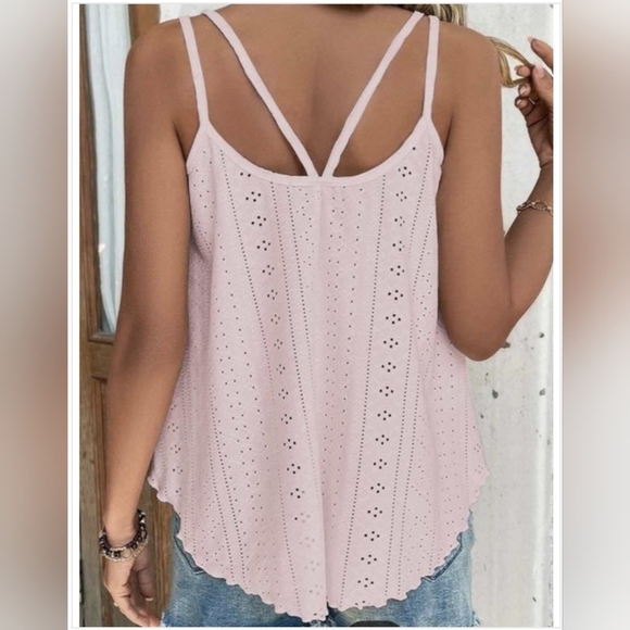 Eyelet Strappy Scoop-Neck Tank Top Light Pink Size Large - Picture 4 of 16